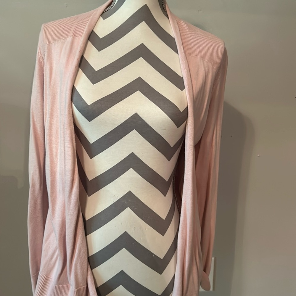 Women’s Loft pink cardigan. Size Medium petite.